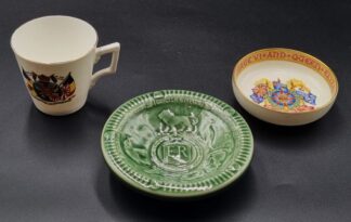 LOT 165 (10000) Est R100 to R300 - An  Arcadian China Stoke-on-Trent WWI-period Teacup