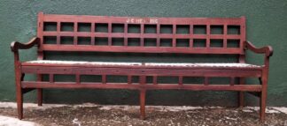 LOT 120 (3243) Est R10000 to R20000 - A Handwrought Early 20th Century Wes Transvaalse/Western Transvaal Teakwood Rusbank