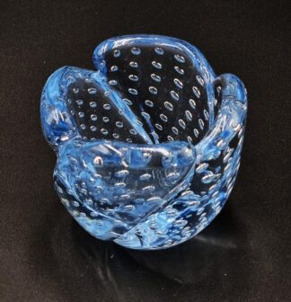 LOT 106 (33006) Est R300 to R600 - An Italian Murano Tealight Candle Votive