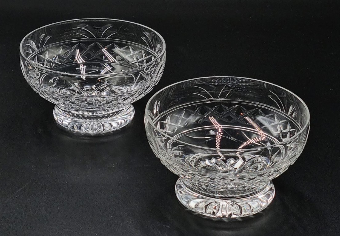 LOT 93 (32907) Est R400 to R800 – A Pair of Stuart Crystal Imperial pattern Dessert Bowls - Image 2