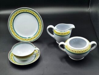 LOT 66 (32860) Est R500 to R1500 - 6 x Mid 20th Century Finnish Arabia  Crown Band/Kronenband pattern Glazed Ceramic Tea trios, designed by Olga Osol (Finnish 1905-1994)