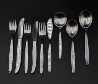 LOT 56 (33004) Est R1000 to R3000 - A Mid 20th Century Setting for 6 WMF Cromargan Stockholm/Charme pattern Stainless Steel Modernist-style Cutlery Set