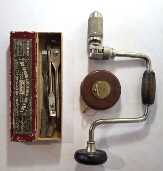 LOT 312 (32150) Est R400 to R800 - A Vintage American manufactured Stanley 10-inch Rachet Bit Brace/Hand Drill issued to the (S.A.R./ South African Railways)
