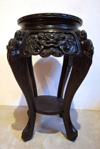 LOT 334 (33016) Est R2000 to R4000 - An Oriental Ebonised Hardwood Vase Stand
