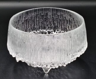 LOT 72 (33032) Est R300 to R600 - A Finnish Iittala Ultima Thule Small Fruit Bowl