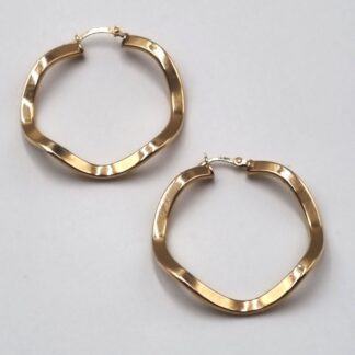 LOT 345 (32937J2) Est R1000 to R3000 - A Pair of Ladies 9ct Yellow Gold Abstract Earrings