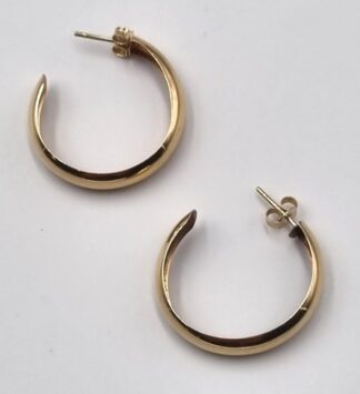 LOT 348 (32937J5) Est R1500 to R3500 - A Pair of Ladies 9ct Yellow Gold Hoop D end Earrings