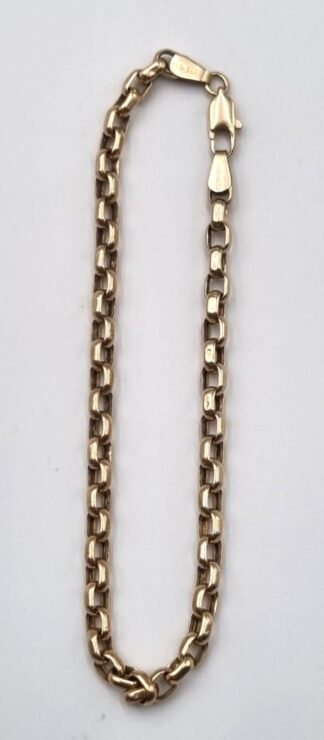 LOT 354 (32937J11) Est R3000 to R6000 - A Ladies 9ct Yellow Gold Cable Link Bracelet
