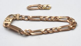 LOT 376 (32937) Est R10000 to R15000 - A Ladies 9ct Yellow Gold Open Link Bracelet