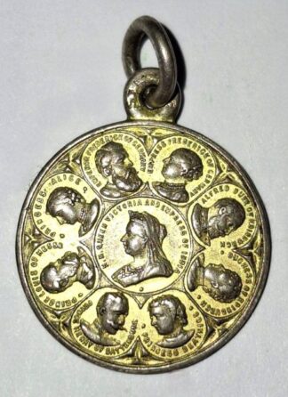 LOT 187 (32907) Est R500 to R1500 - 1 x 1897 Victoria Diamond Jubilee  / Victoria's Family Commemorative Medalet