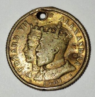 LOT 189 (32907) Est R50 to R150 - 1 x 1901 Death of Queen Victoria / Ascension and Coronation of King Edward VII and Queen Alexandra Commemorative Medalet