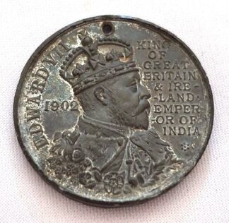 LOT 246 (32907) Est R50 to R150 - 1 x 1902 Pewter King Edward VII Grahamstown Coronation Medallion