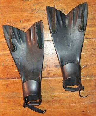 LOT 278 (32516) Est R1000 to R3000 - A Pair of Vintage Extra Force Scuba Fins with Float Tube / Extra Fin / Whiskers