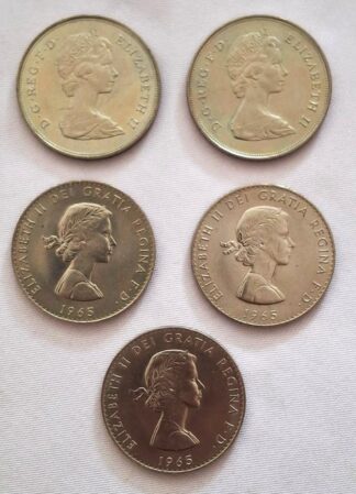 LOT 293 (32879N18) Est R50 to R150 - 2 x 1981 British 25 New Pence Coin