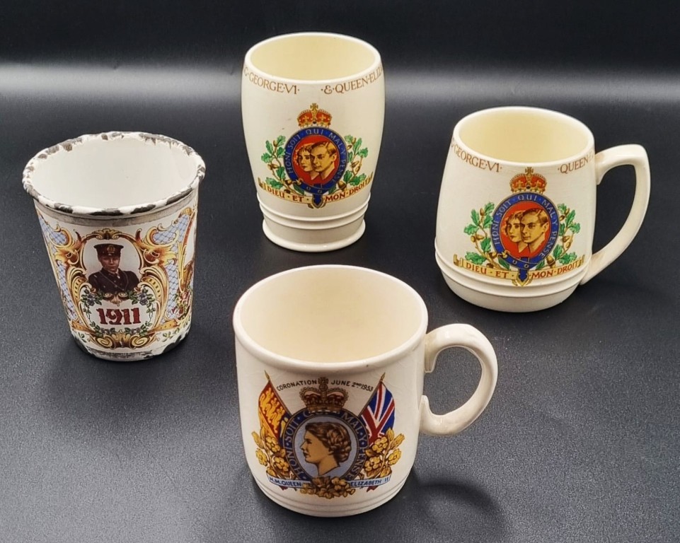 LOT 153 (325) Est R400 to R800 – A Commemorative 1911 Coronation Enamel Beaker