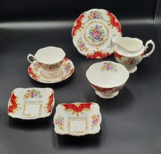 LOT 110 (32923) Est R500 to R1500 - 5 x Royal Albert Canterbury pattern Tea trios