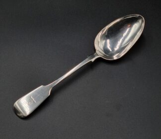 LOT 7 (329147) Est R1000 to R3000 - An Early Victorian Silver Fiddle pattern Table Spoon