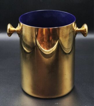 LOT 52 (33048) Est R500 to R1500 - A Unique Late 20th Century Handcrafted Cast Brass Shell Case Trench Art-style Ice Bucket of Modernist design