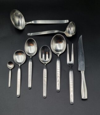 LOT 68 (33069) Est R300 to R600 - A Collection of Mid 20th Century German C Hugo Pott Solingen Stainless Steel Rostfrei Table Cutlery of Modernist Design