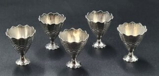LOT 28 (33069) Est R3000 to R6000 - 5 x Late 19th Early 20th Century - Early 20th Century Ottoman Empire period( Turkish) Silver footed Egg-cups