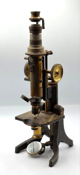 LOT 206 (33048) Est R500 to R1500 - A Late Victorian Cast Brass Compound Monocular Microscope