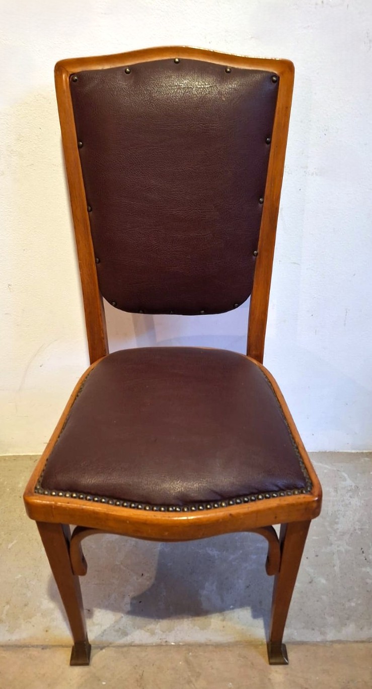 LOT 219 (33089) Est R5000 to R15000 – A Scarce Early 20th Century Austro-Hungarian Empire period (1872-1918) Bentwood High Back Viennese Secessionist Side Chair (Wiener Secessions Bugholz-Salonstuhl) (Model/Modell 715) designed by Gustav Siegel (Austrian 1880-1970) - Image 2