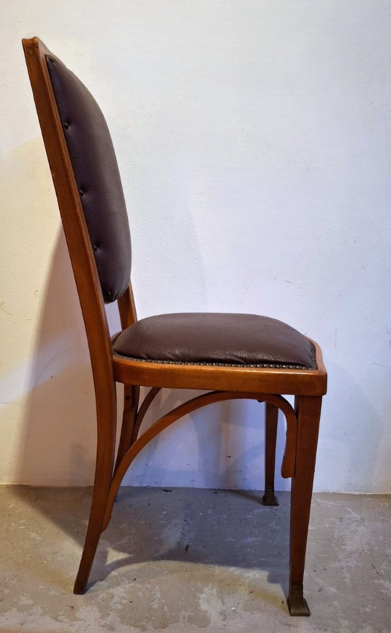 LOT 219 (33089) Est R5000 to R15000 – A Scarce Early 20th Century Austro-Hungarian Empire period (1872-1918) Bentwood High Back Viennese Secessionist Side Chair (Wiener Secessions Bugholz-Salonstuhl) (Model/Modell 715) designed by Gustav Siegel (Austrian 1880-1970) - Image 3