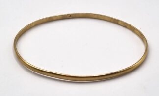 LOT 326 (3295124) Est R3000 to R6000 - A Ladies 9ct Yellow Gold Bangle of Plain Design