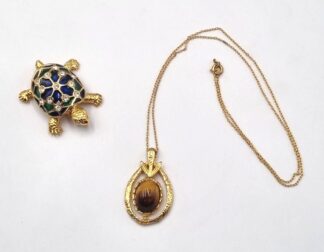LOT 328 (32914) Est R500 to R1500 - A  Scarce Novelty French Ladies Pierre Cardin Gold-plated and Enamelled Tortoise Brooch circa 1970s