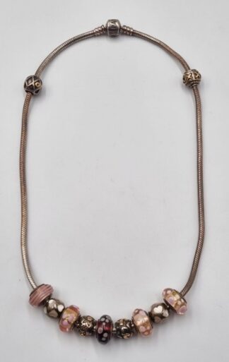 LOT 352 (33081) Est R1000 to R3000 - A Modern Ladies Sterling Silver Snake-link Pandora Necklace