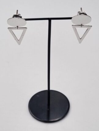 LOT 353 (33081) Est R100 to R300 - A Pair of Avant-garde Ladies Silver Geometric Design Drop Earrings