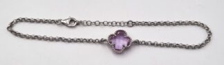 LOT 371 (33081) Est R300 to R600 - A Ladies Sterling Silver Van Cleef and Arpels-style Alhambra Fine-link Chain Bracelet