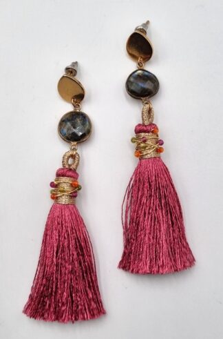 LOT 378 (33081) Est R400 to R800 - A Pair of Contemporary Ladies Shelley Taylor Designs Gilt Metal Boho Inspired Tassel Earrings