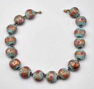 LOT 397 (32952) Est R300 to R600 - A Vintage Italian Ladies Murano Glass Bead Necklace