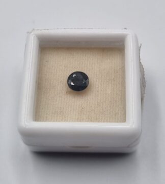 LOT 423 (32587) Est R1000 to R3000 - 1 x Loose RBC Blue Sapphire Gemstone (5.5mm)