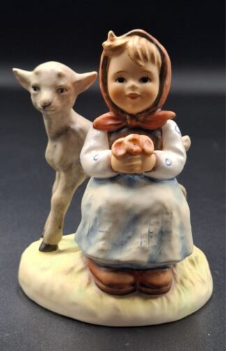 LOT 106 (3293510/43) Est R200 to R400 - A West German  M.I. Hummel porcelain figurine, Good Friends (Gute Freunde)