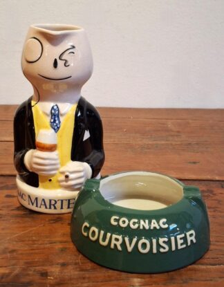 LOT 246 (32941) Est R100 to R300 - 1 x Cognac Martell Brandy Ceramic Jug