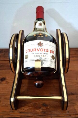 LOT 263 (32544L62) Est R500 to R1500 - 1 x Courvoisier 3 Star Luxe Cognac (750ml)