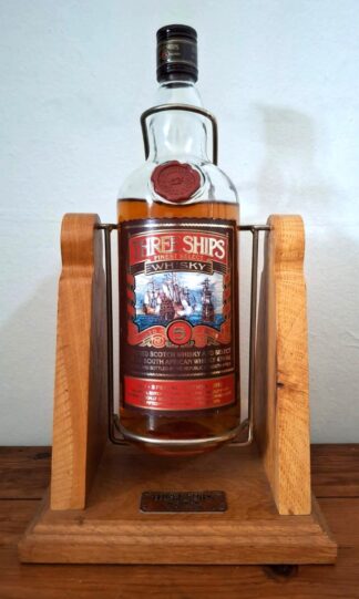 LOT 266 (32544L63) Est R100 to R300 - 1 x Three Ships Whisky 5 Years Special Edition (1L)