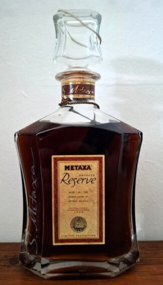 LOT 267 (32544L37) Est R500 to R1500 - 1 x Metaxa: Private Reserve (700ml)
