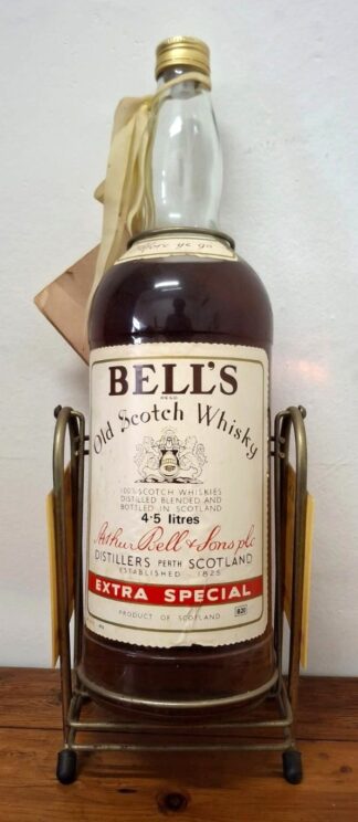 LOT 268 (32799L216) Est R1000 to R3000 - 1 x Bell's old Scotch Whisky (4.5L)