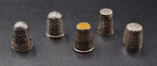 LOT 2 (32947) Est R300 to R600 - An Edward VII Silver Thimble (Size 17)