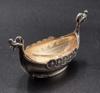 LOT 3 (32947) Est R200 to R400 - A Novelty Norwegian Silver Viking Dragon Long Ship Open Salt