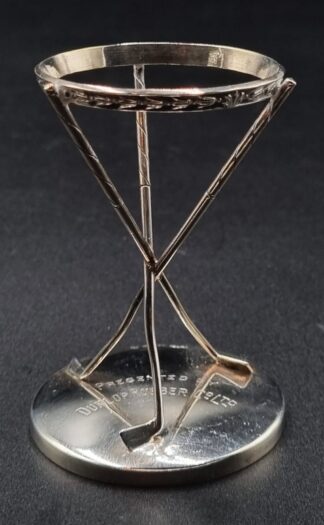 LOT 13 (32945) Est R500 to R1500 - A Novelty George V Silver Golfing Trophy
