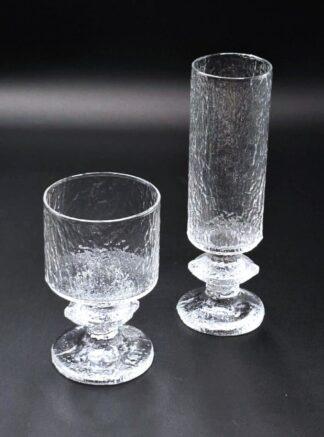 LOT 103 (33119) Est R500 to R1500 - 4 x Mid 20th Century Finnish Glass Iittala Design Sennattori (Senator) White Wine Glasses, designed by Timo Sarpaneva (Finnish 1926-2006)