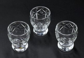 LOT 92 (32974) Est R200 to R400 - 6 x Vintage Webb Corbett Crystal Shot Glasses