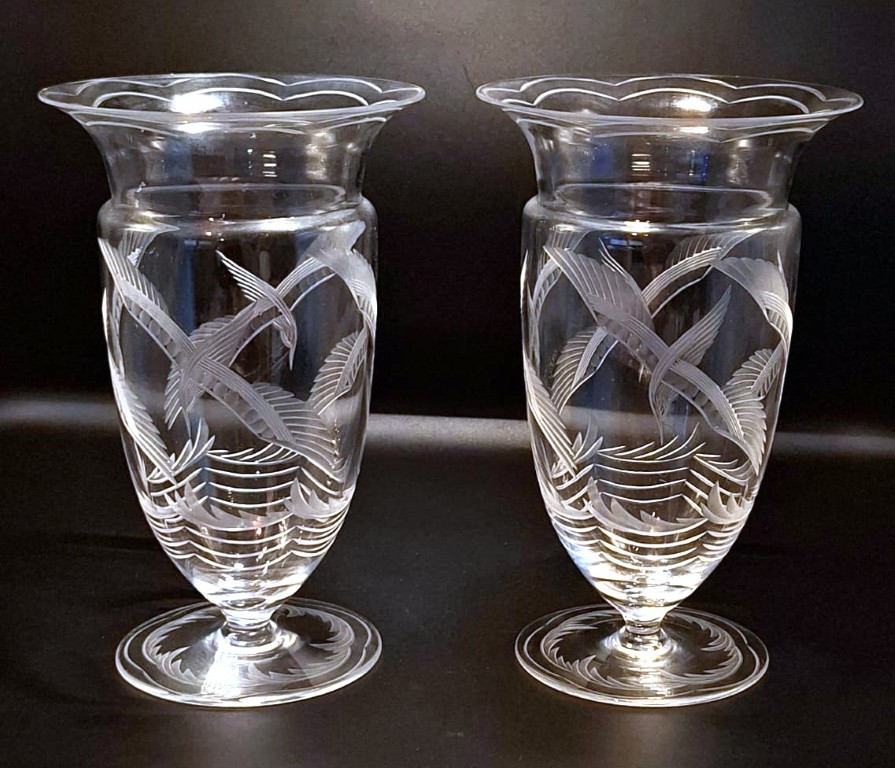 LOT 95 (32974) Est R1000 to R3000 – An Impressive and Scarce pair of Stuart and Sons Ltd (Stuart Crystal) Art Deco period (1925-1939) Seagulls and Waves pattern Pictorial Celery Vases/Sideboard Vases circa 1930-1935