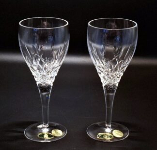 LOT 122 (32964) Est R300 to R600 - A Pair of Slovakian Honor Crystal Wine Goblets