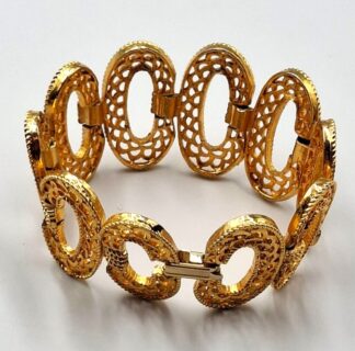 LOT 239 (3295188) Est R300 to R600 - A Vintage Ladies Articulated Gilt Metal Dress Bracelet circa 1980s