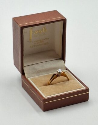 LOT 278 (32982) Est R3000 to R6000 - A Mid 20th Century Ladies 14ct Yellow Gold and Diamond Set Engagement Ring